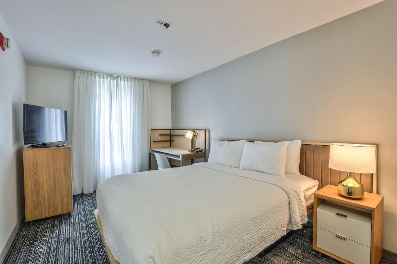 TownePlace Suites Tallahassee North/Capital Circle image