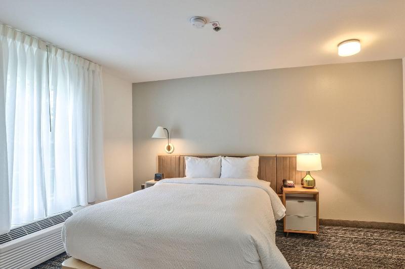 TownePlace Suites Tallahassee North/Capital Circle image