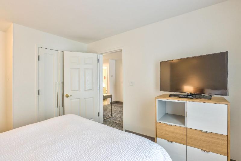 TownePlace Suites Tallahassee North/Capital Circle image