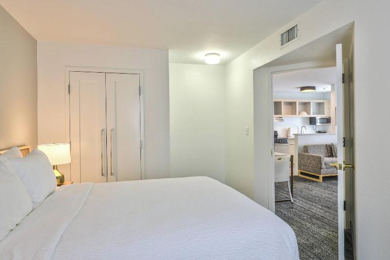 TownePlace Suites Tallahassee North/Capital Circle image
