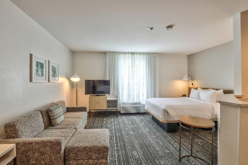 TownePlace Suites Tallahassee North/Capital Circle image