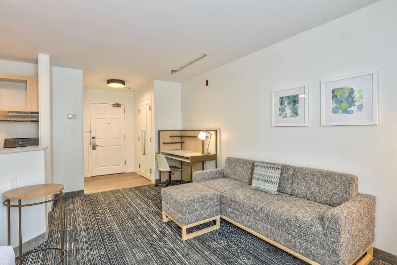 TownePlace Suites Tallahassee North/Capital Circle image