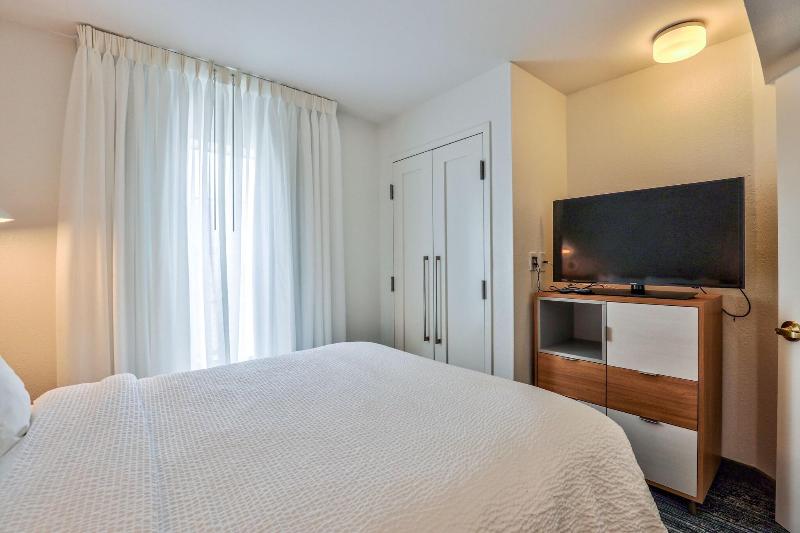 TownePlace Suites Tallahassee North/Capital Circle image