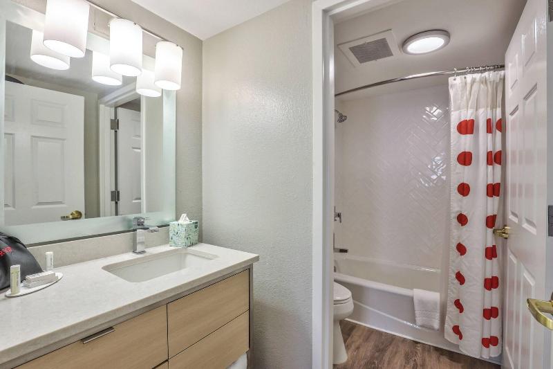 TownePlace Suites Tallahassee North/Capital Circle image