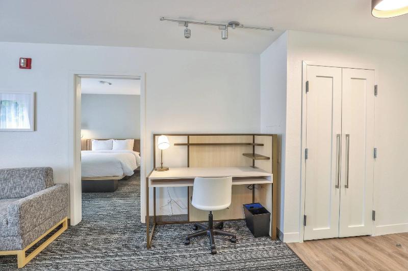 TownePlace Suites Tallahassee North/Capital Circle image