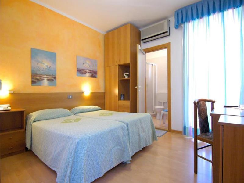 Ai Pini image