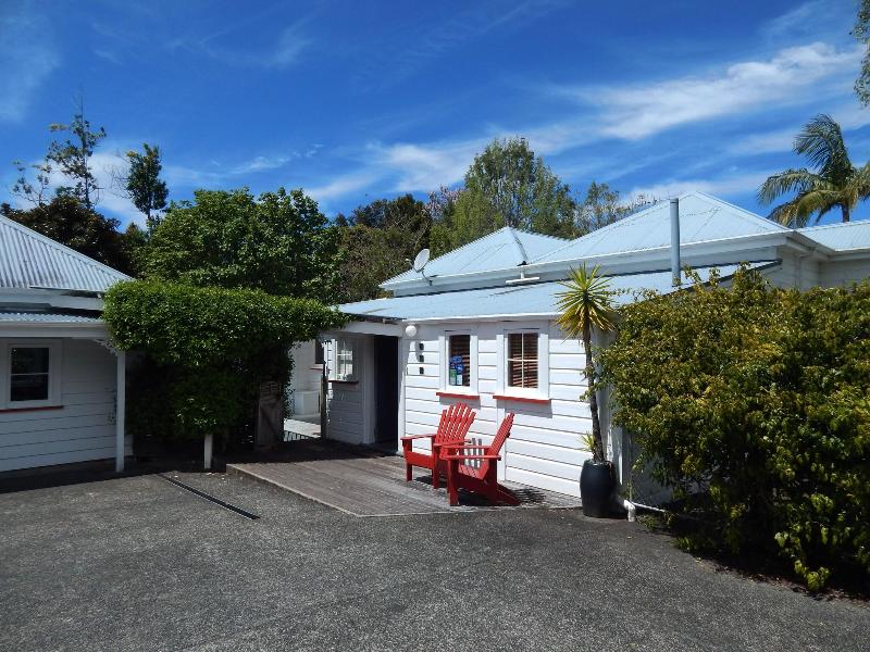 Lupton Lodge