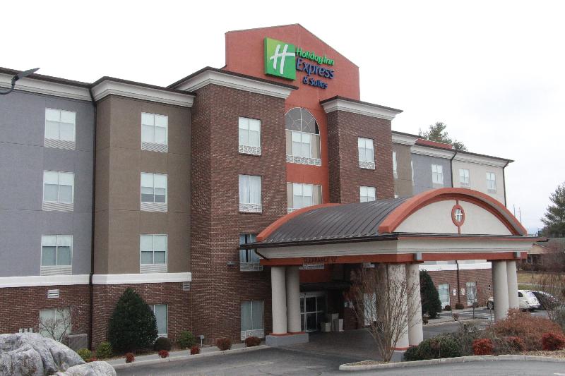 Holiday Inn Express & Suites Wytheville By IHG