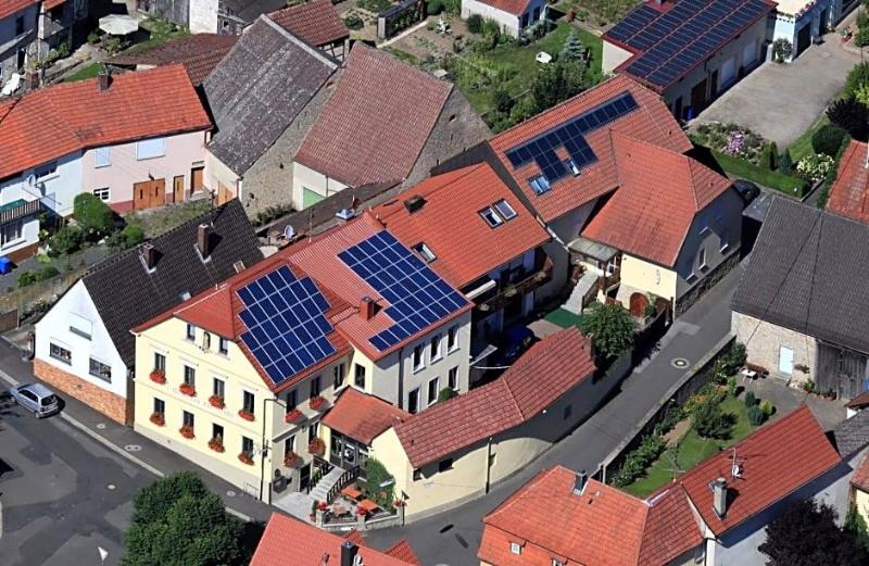Zur Linde image