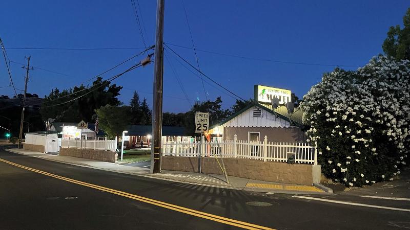 Jumping Frog Motel image