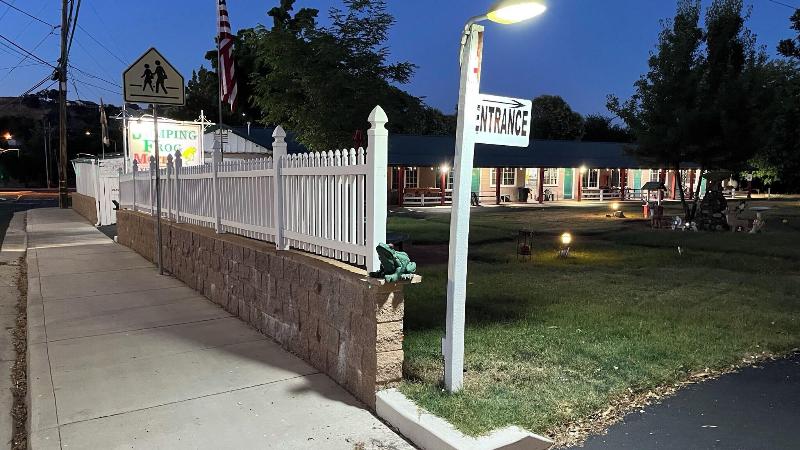 Jumping Frog Motel image