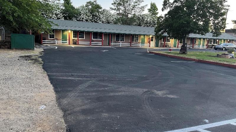 Jumping Frog Motel image
