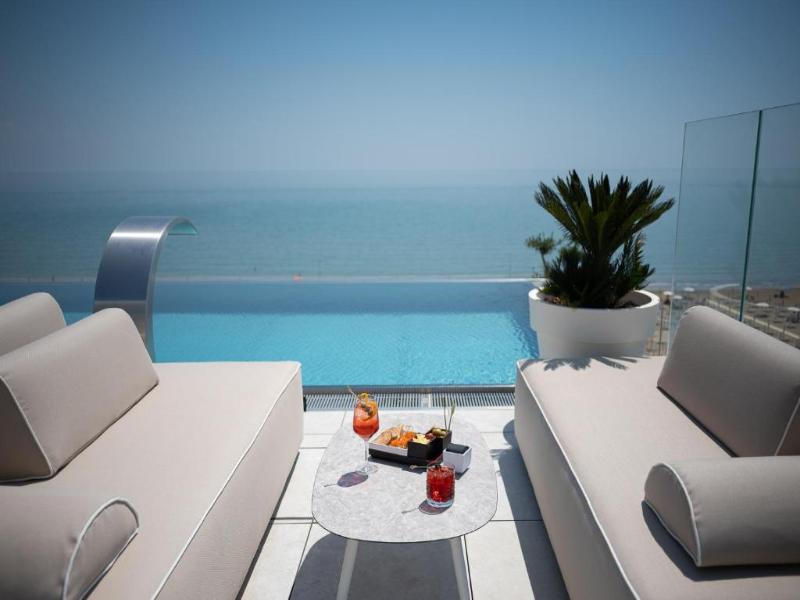 Unico Hotel Caorle image