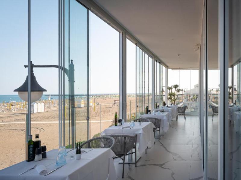 Unico Hotel Caorle image