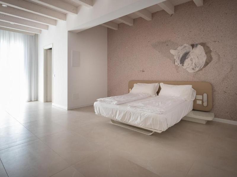 Unico Hotel Caorle image