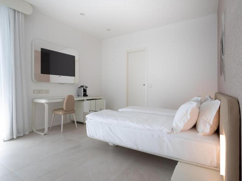 Unico Hotel Caorle image