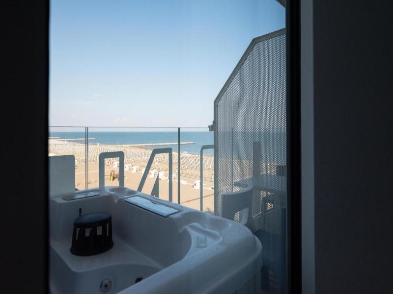 Unico Hotel Caorle image