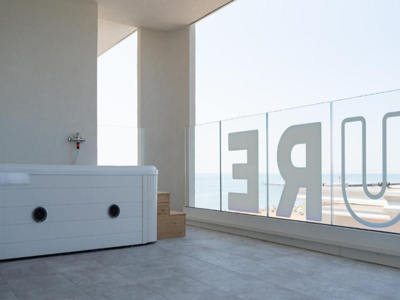 Unico Hotel Caorle image