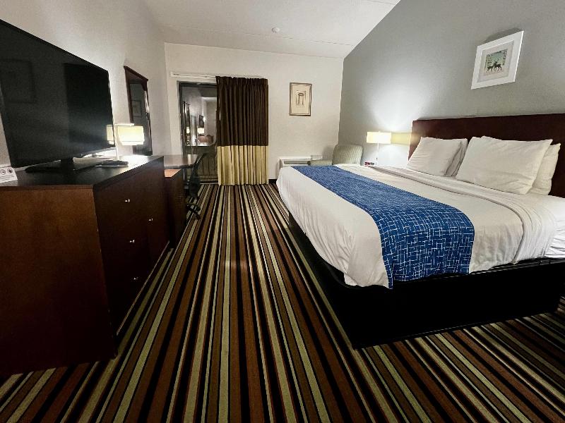 Travelodge By Wyndham Wytheville image