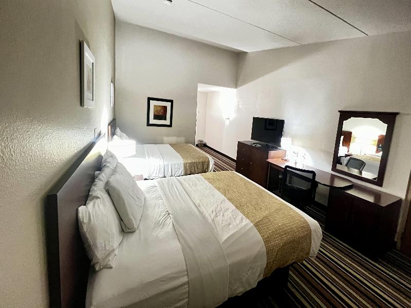 Travelodge By Wyndham Wytheville image