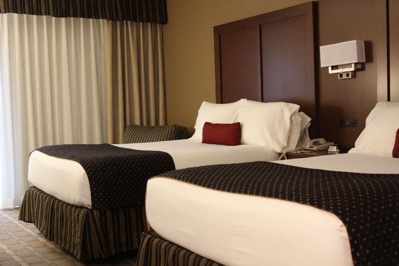 Wyndham Garden Warsaw image