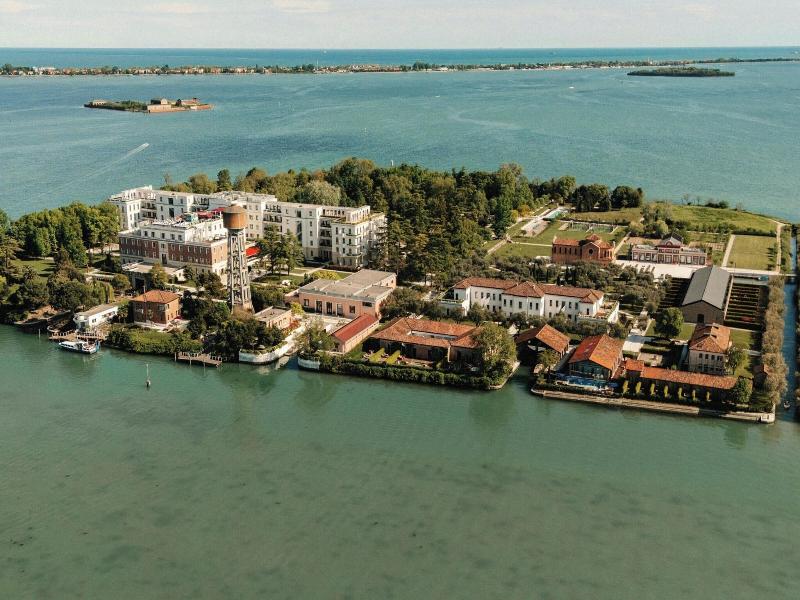JW Venice image