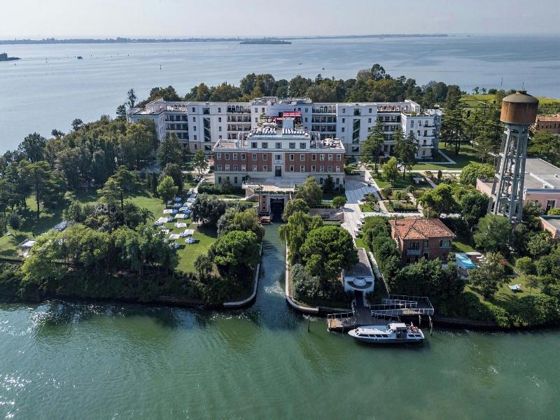 JW Venice image