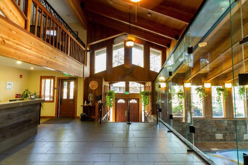 Mountain Retreat Resort image