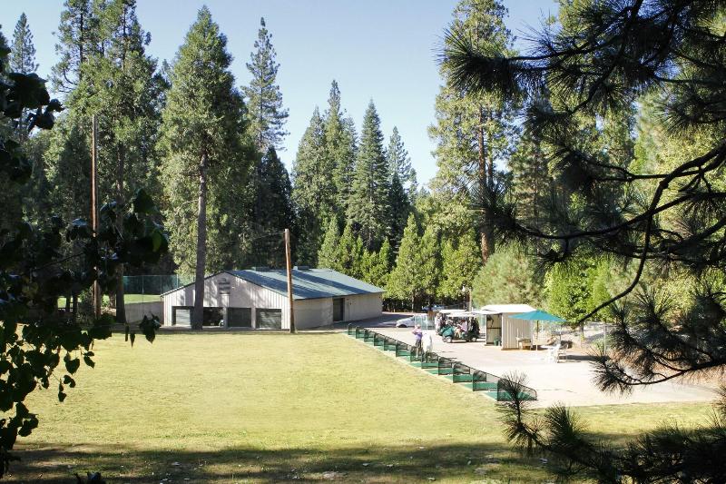 Mountain Retreat Resort image