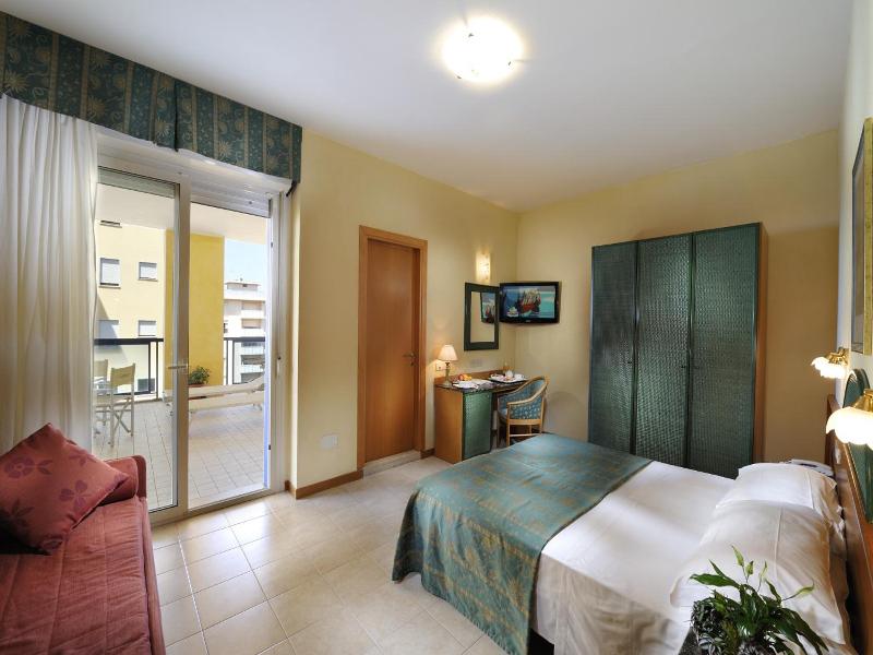 Hotel Bellevue image