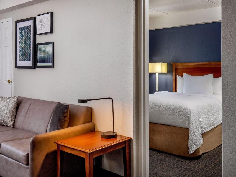 Residence Inn Chesapeake Greenbrier image