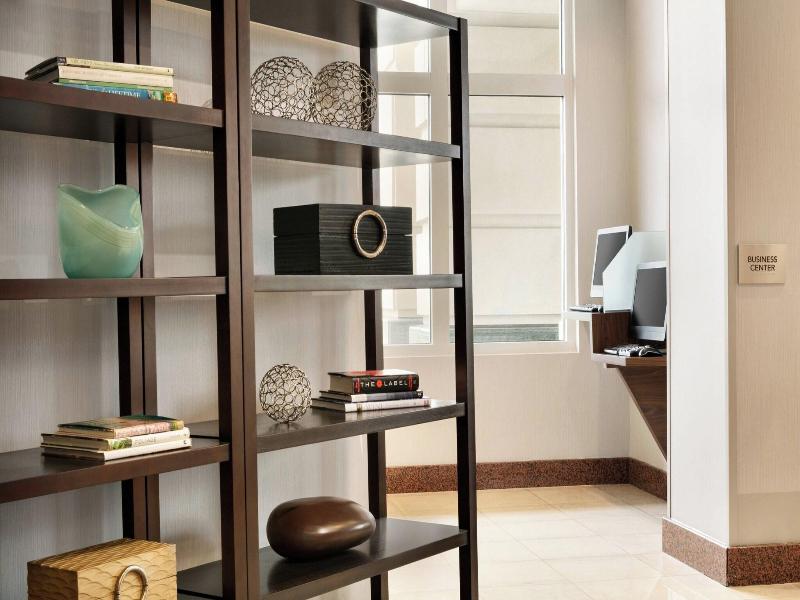 Courtyard Tysons Mclean image