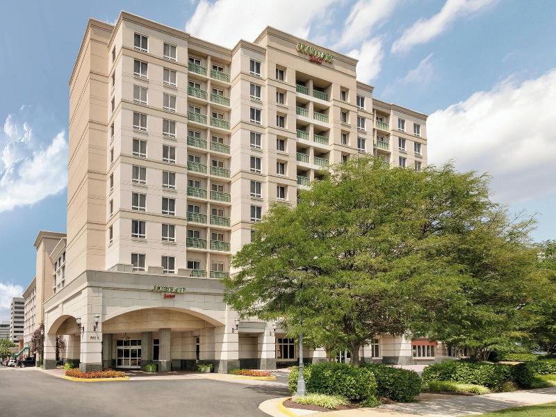 Courtyard Tysons Mclean image