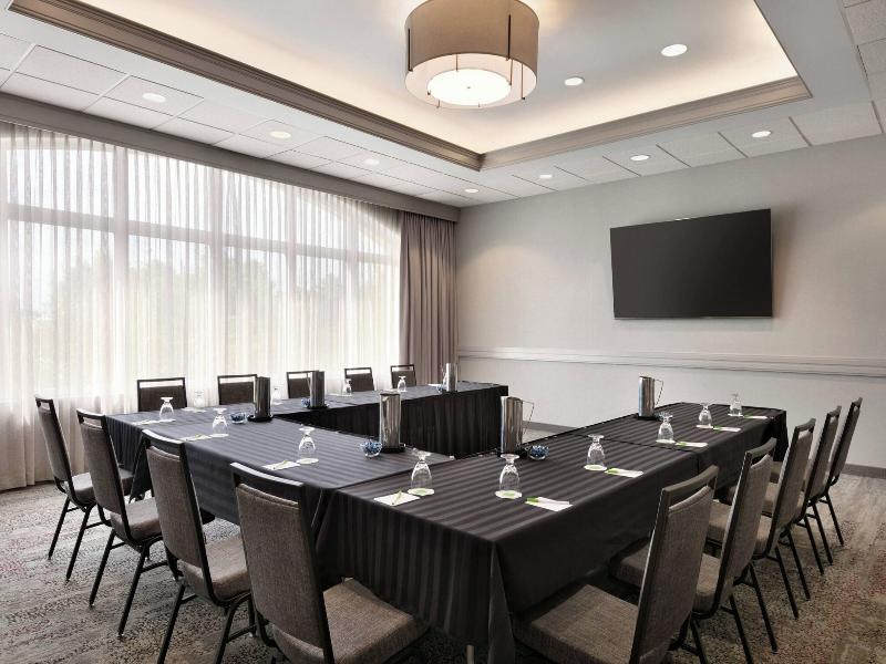 Courtyard Tysons Mclean image