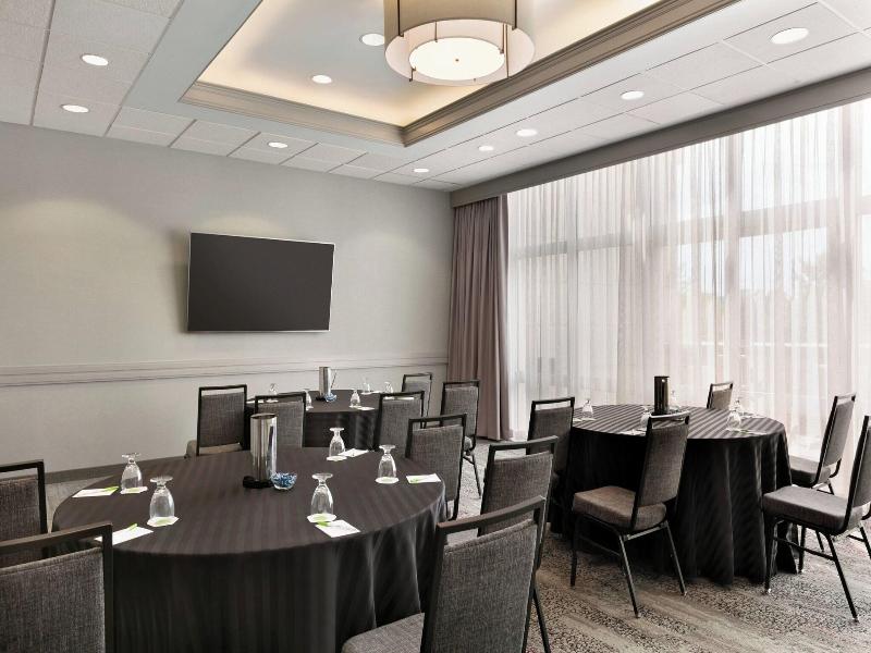 Courtyard Tysons Mclean image
