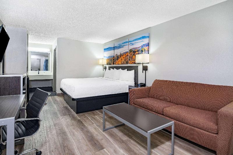 Days Inn by Wyndham Hamilton image