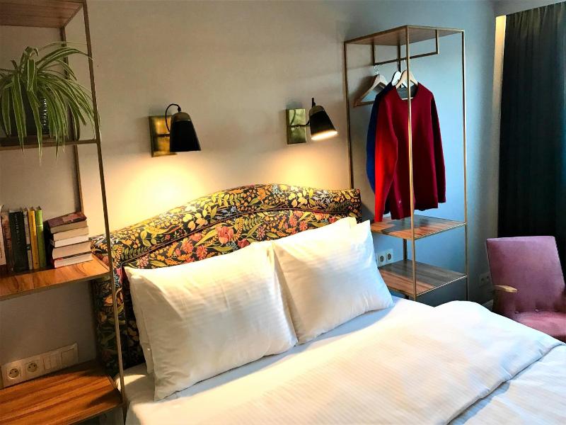 SleepWell Apartments image