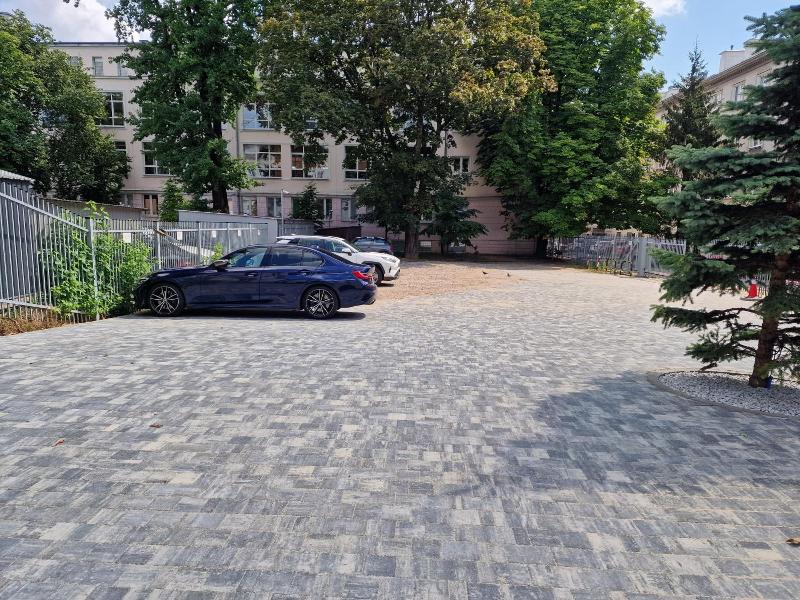 SleepWell Apartments image
