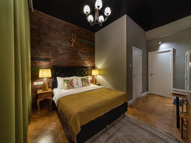 SleepWell Apartments image