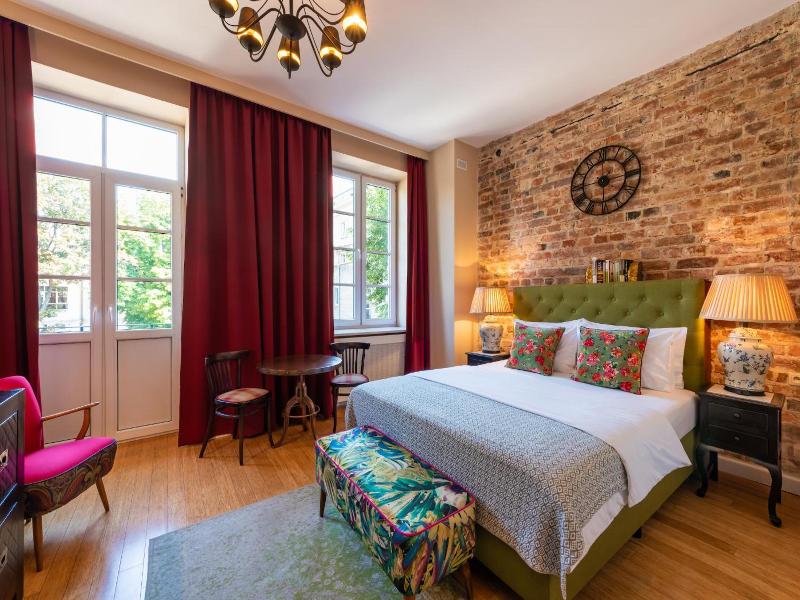 SleepWell Apartments image