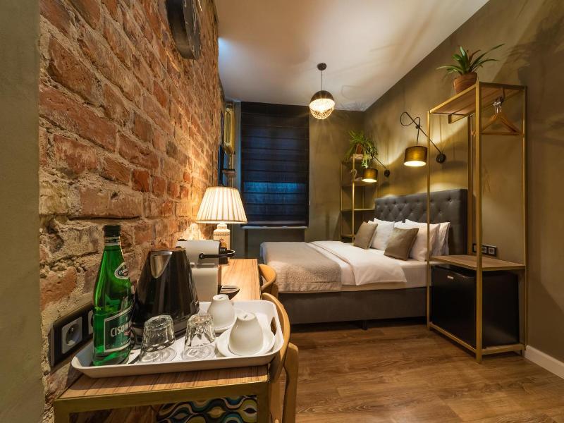 SleepWell Apartments image
