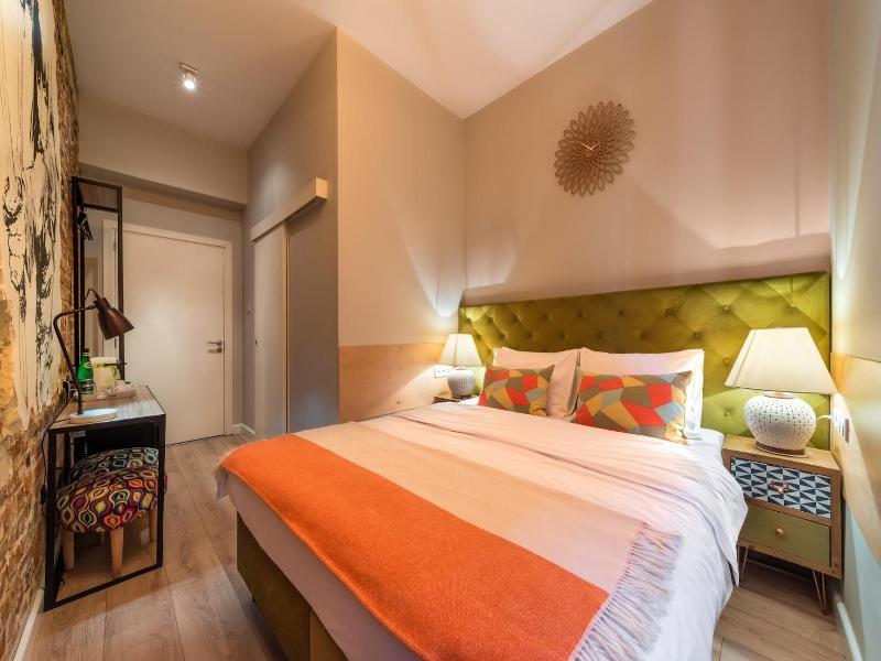 SleepWell Apartments image