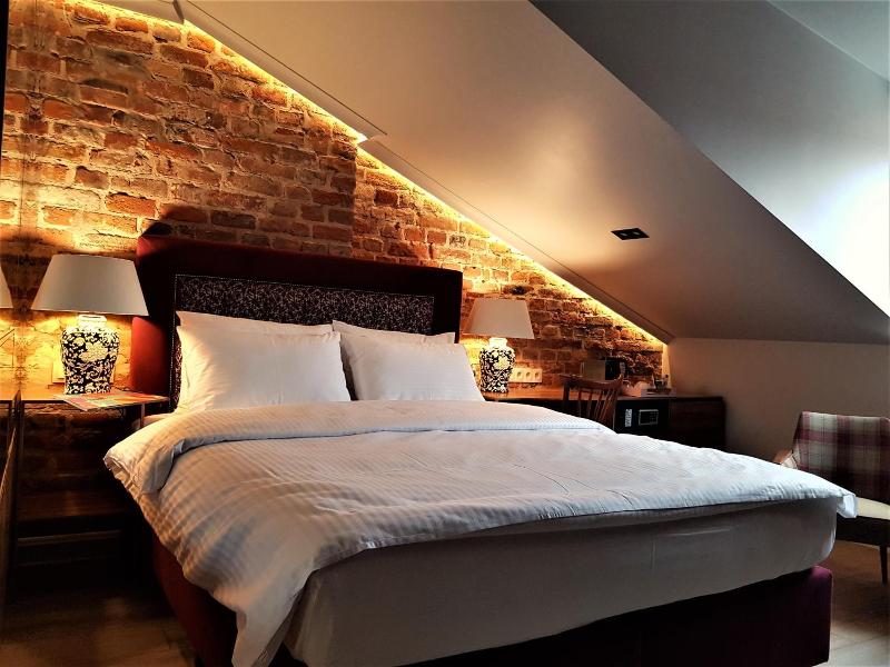 SleepWell Apartments image