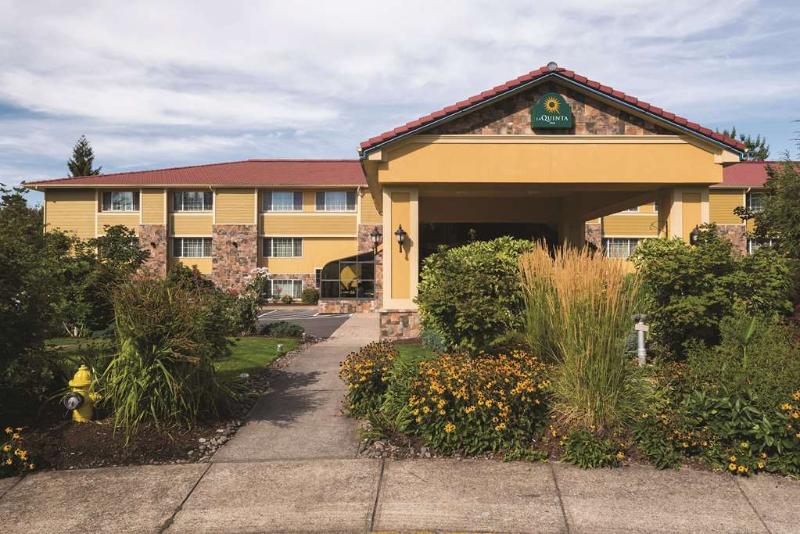 Best Western Plus Parkway Inn image