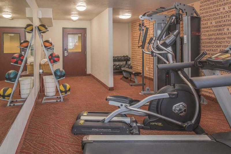 Best Western Plus Parkway Inn image