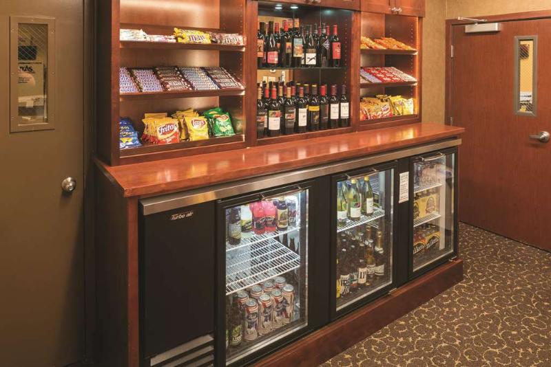 Best Western Plus Parkway Inn image