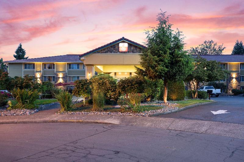 Best Western Plus Parkway Inn image
