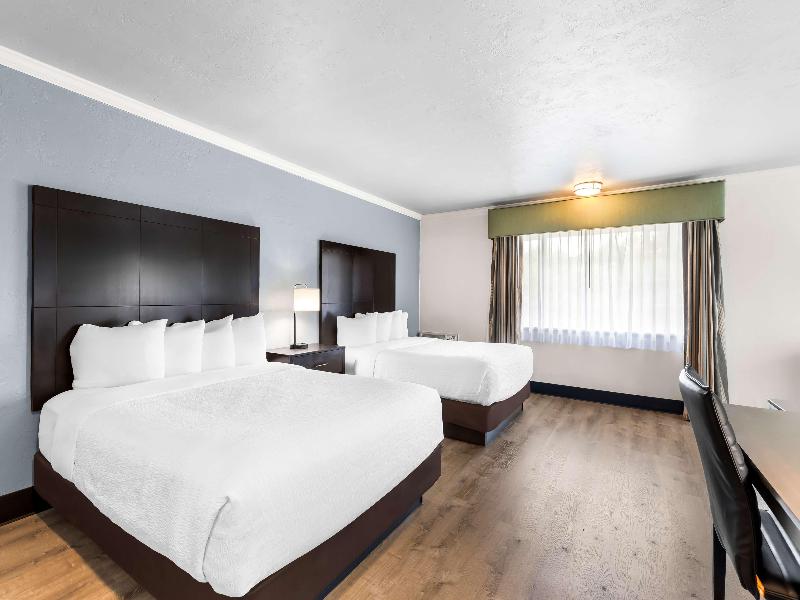 Best Western Plus Parkway Inn image