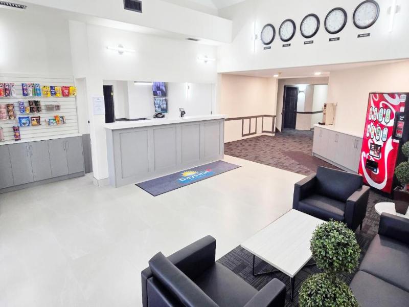 Days Inn by Wyndham Valemount image