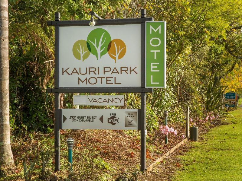 Kauri Park Motel image